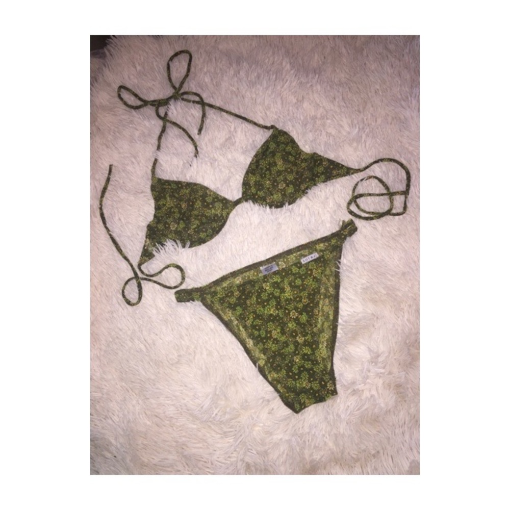 Tanning bikini